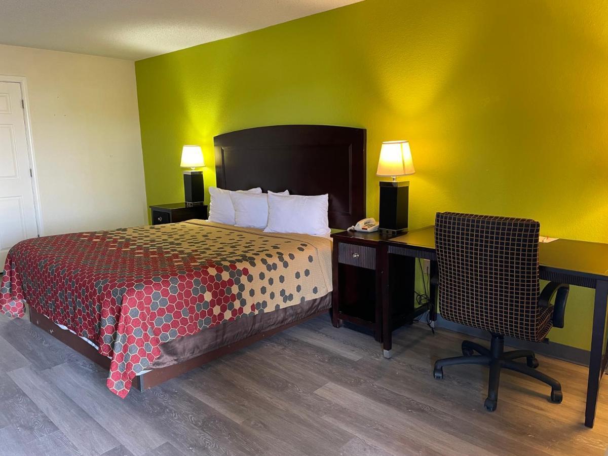 Econo Lodge Inn & Suites Sweetwater I-20 Εξωτερικό φωτογραφία
