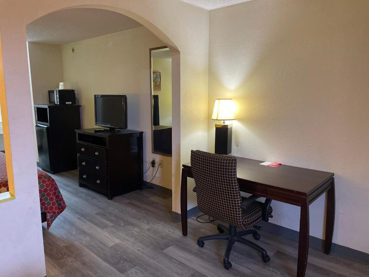 Econo Lodge Inn & Suites Sweetwater I-20 Εξωτερικό φωτογραφία