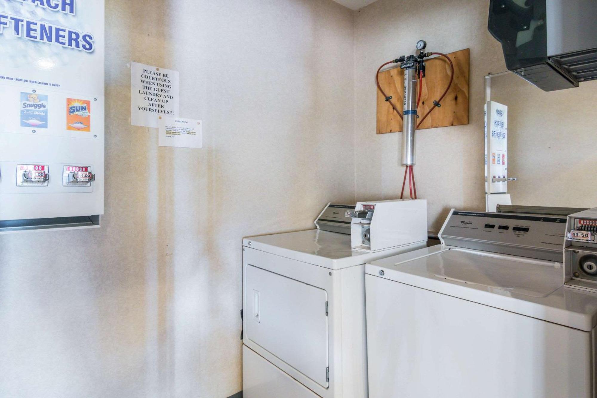 Econo Lodge Inn & Suites Sweetwater I-20 Εξωτερικό φωτογραφία