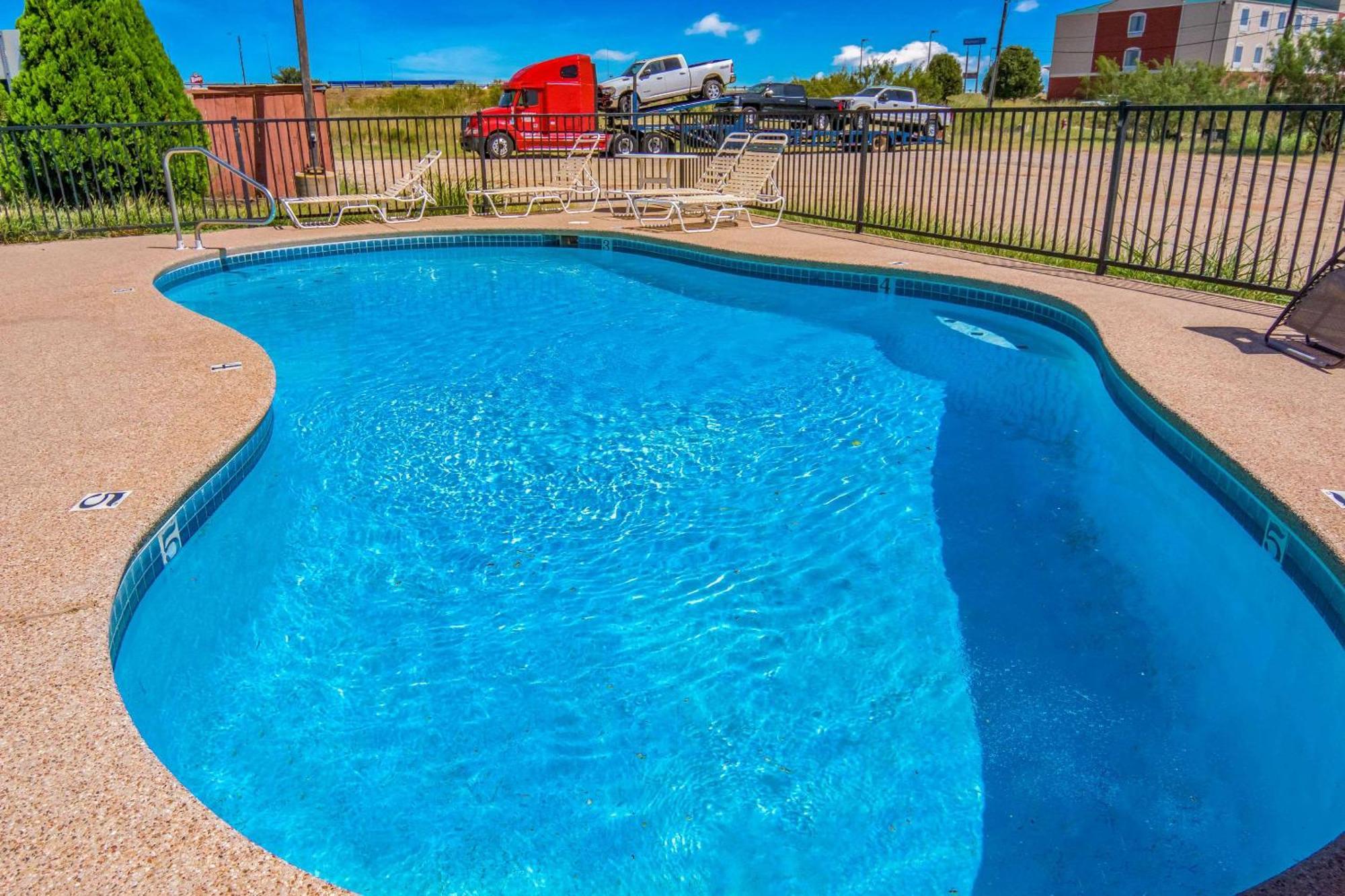 Econo Lodge Inn & Suites Sweetwater I-20 Εξωτερικό φωτογραφία